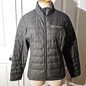 Weatherproof gray puffer jacket. 32 degrees. Excellent condition and quality.‎ M